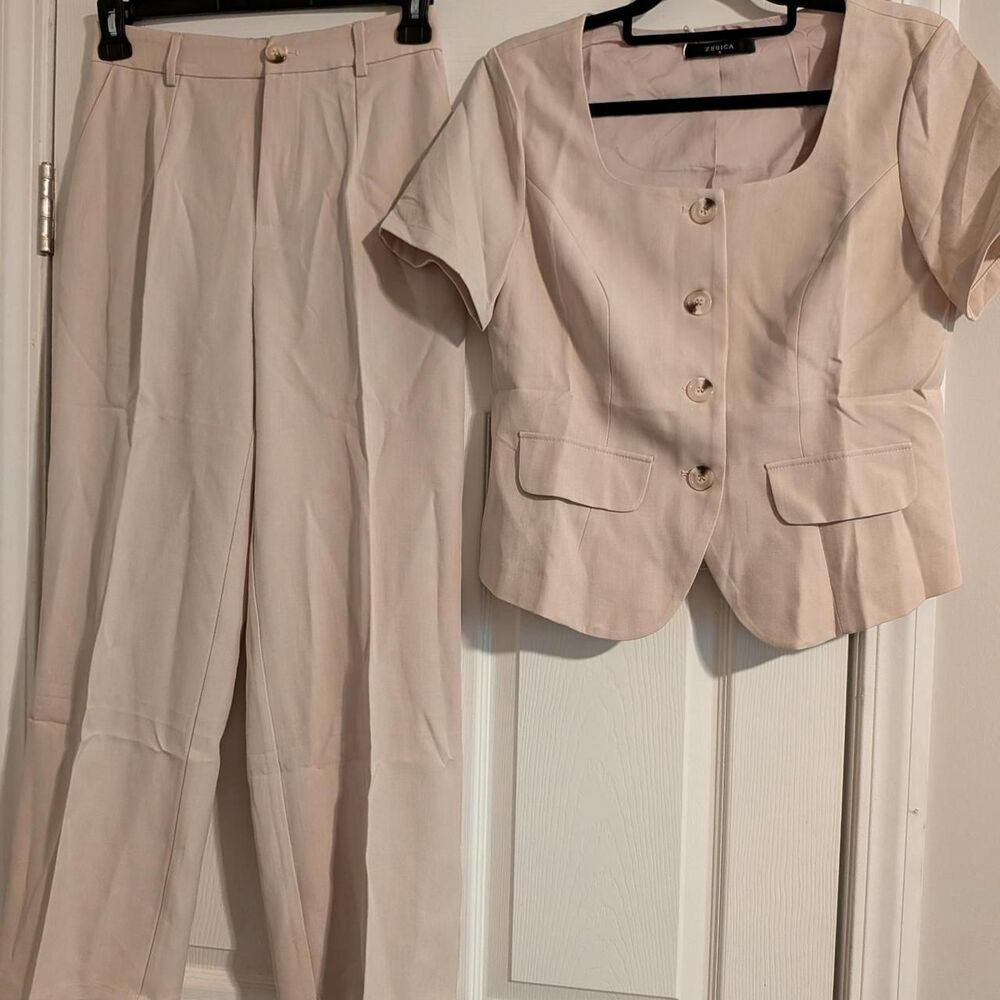 Zesica Cream Pantsuit